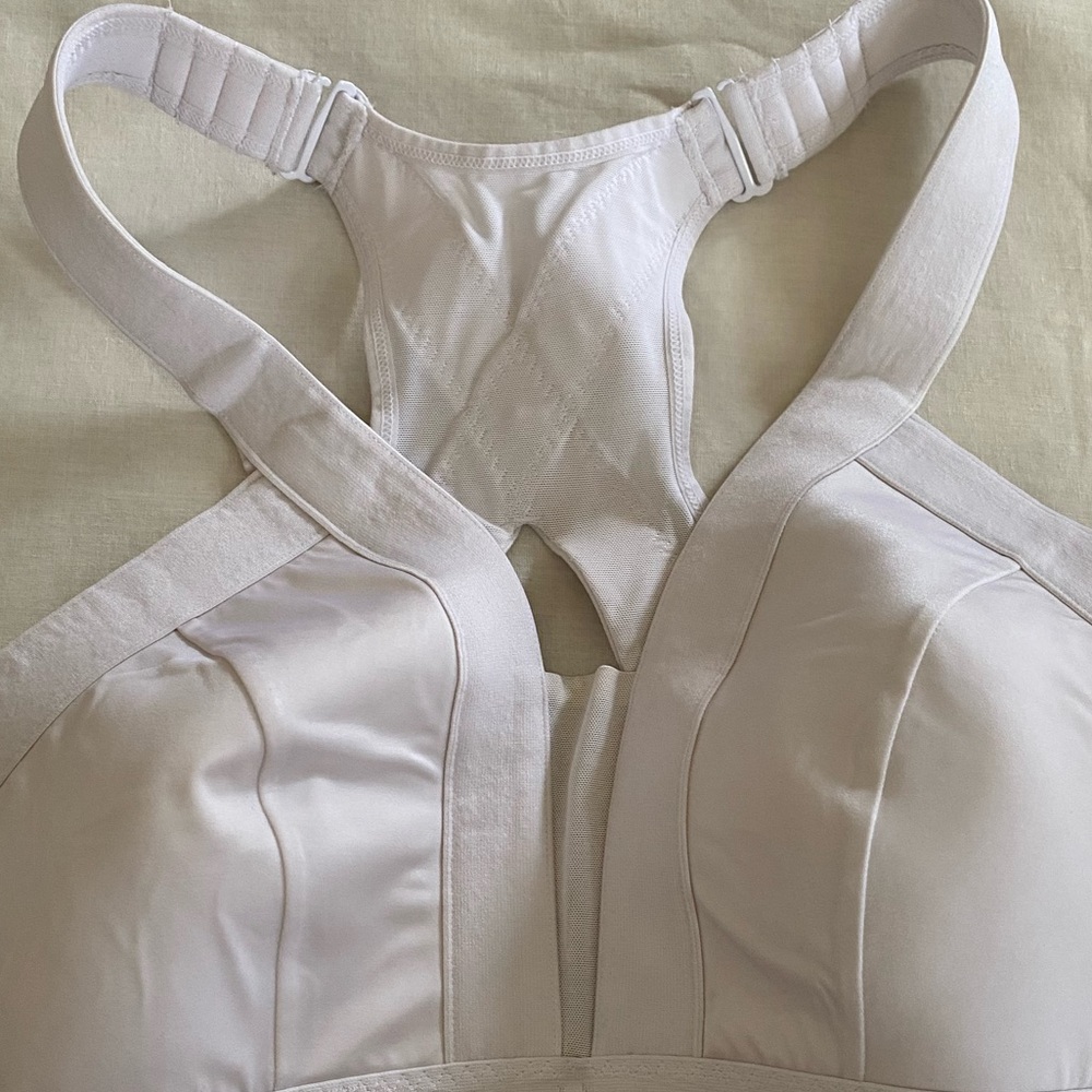 H&M Women’s Sports Bra